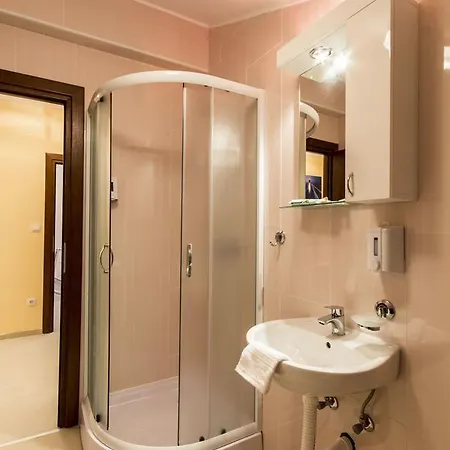 Miami And Wellness Affittacamere 4*