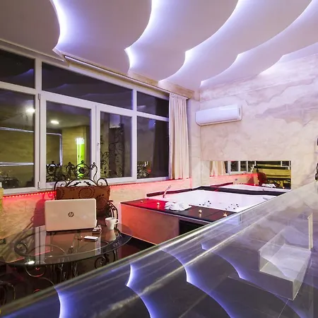 Miami And Wellness 4*