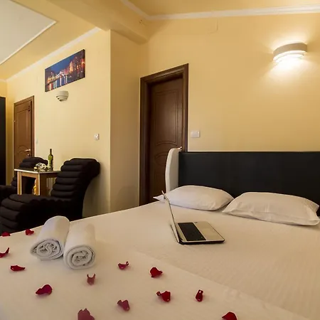 Affittacamere Miami And Wellness 4*